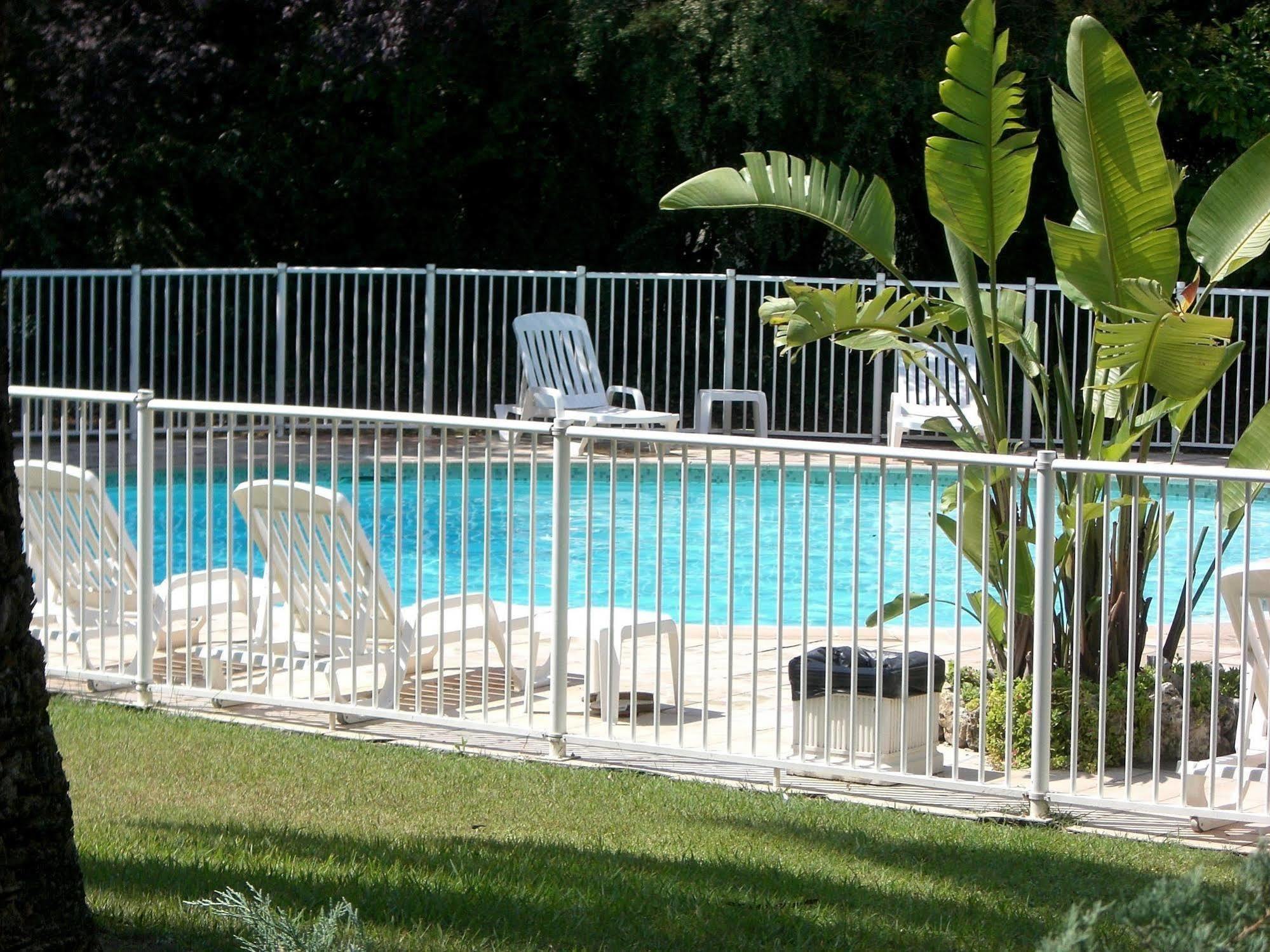 The Hollywood Hotel Cannes Exterior photo